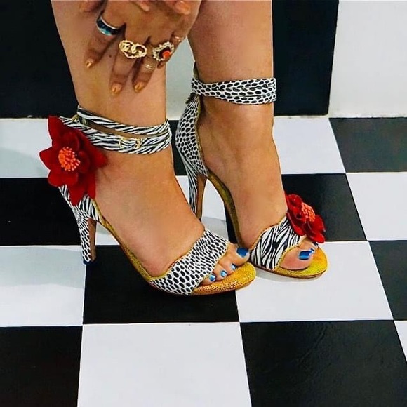 🛍️ SALE! SARA MELISSA Sassy Cha Cha Heels - Picture 5 of 16